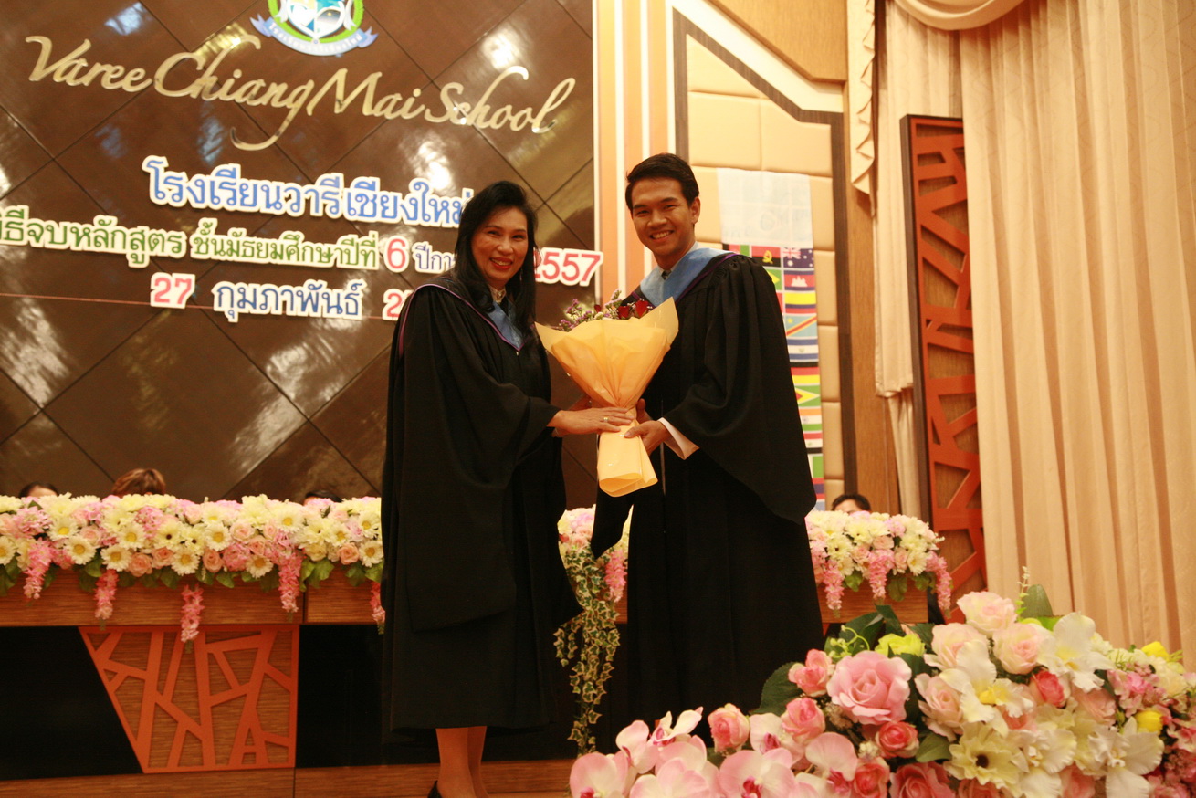GraduationMattayom-2014_043